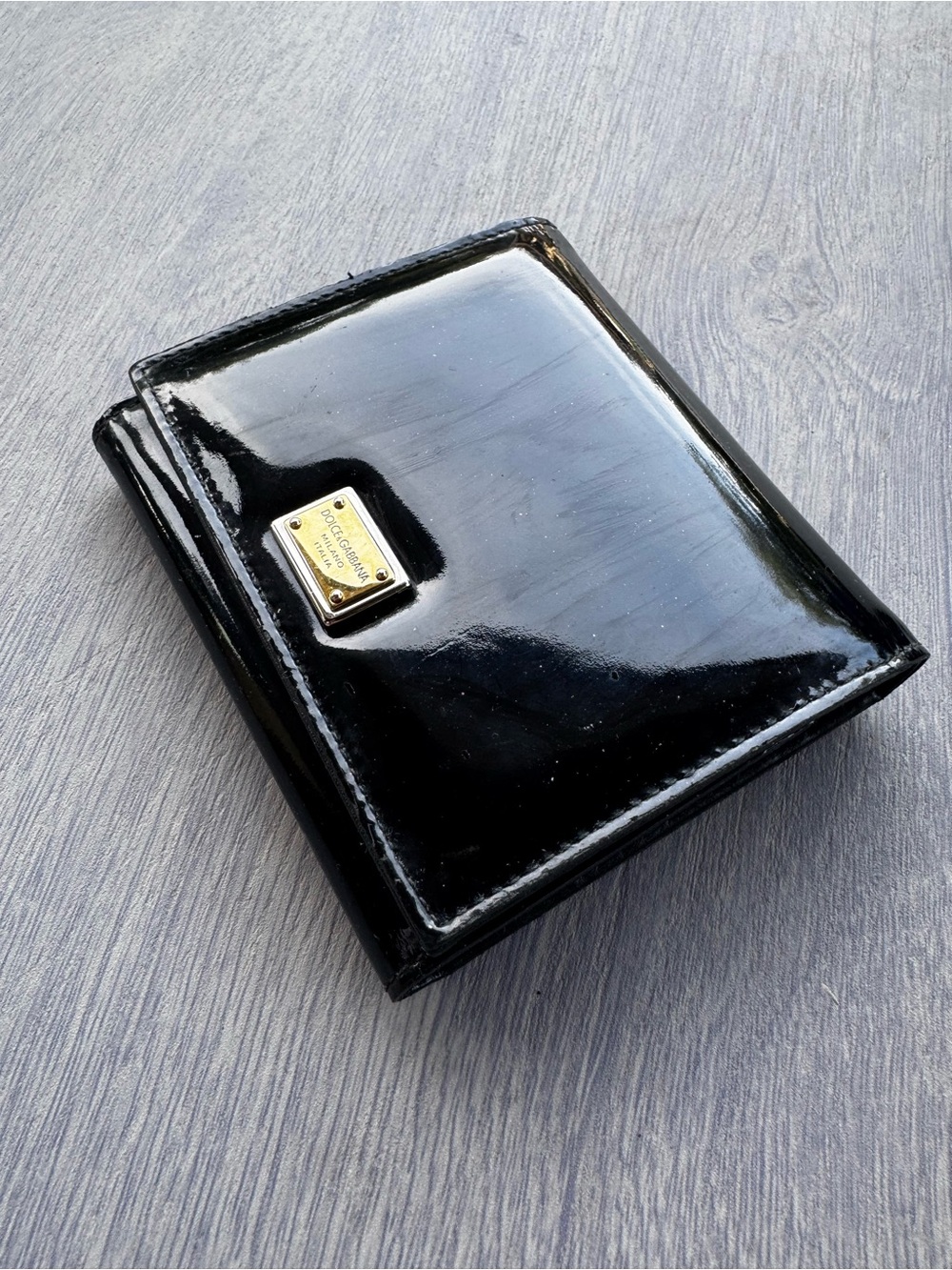 Dolce & Gabbana Black Patent Leather Bifold Wallet with Gold Plaque